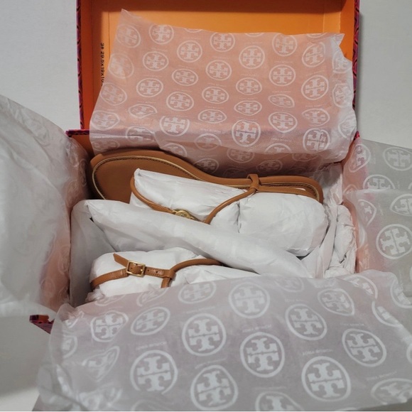 Tory Burch Emmy sandal in ambra (brown) available in size 6.5 & 7 - NEW IN BOX - Picture 3 of 9